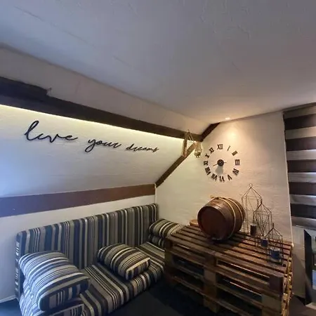Saracoglu Dag Evi ساكاريا