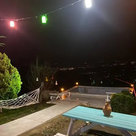 Saracoglu Dag Evi فندق
