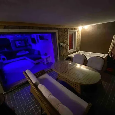 فندق Saracoglu Dag Evi ساكاريا